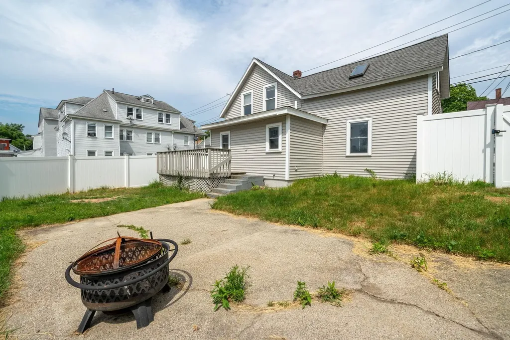 54 Chandler Street Nashua NH 03064