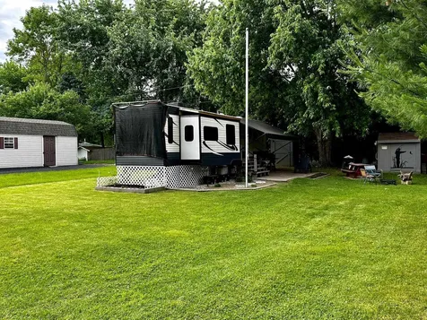 11 Sloop Road Grand Isle VT 05458