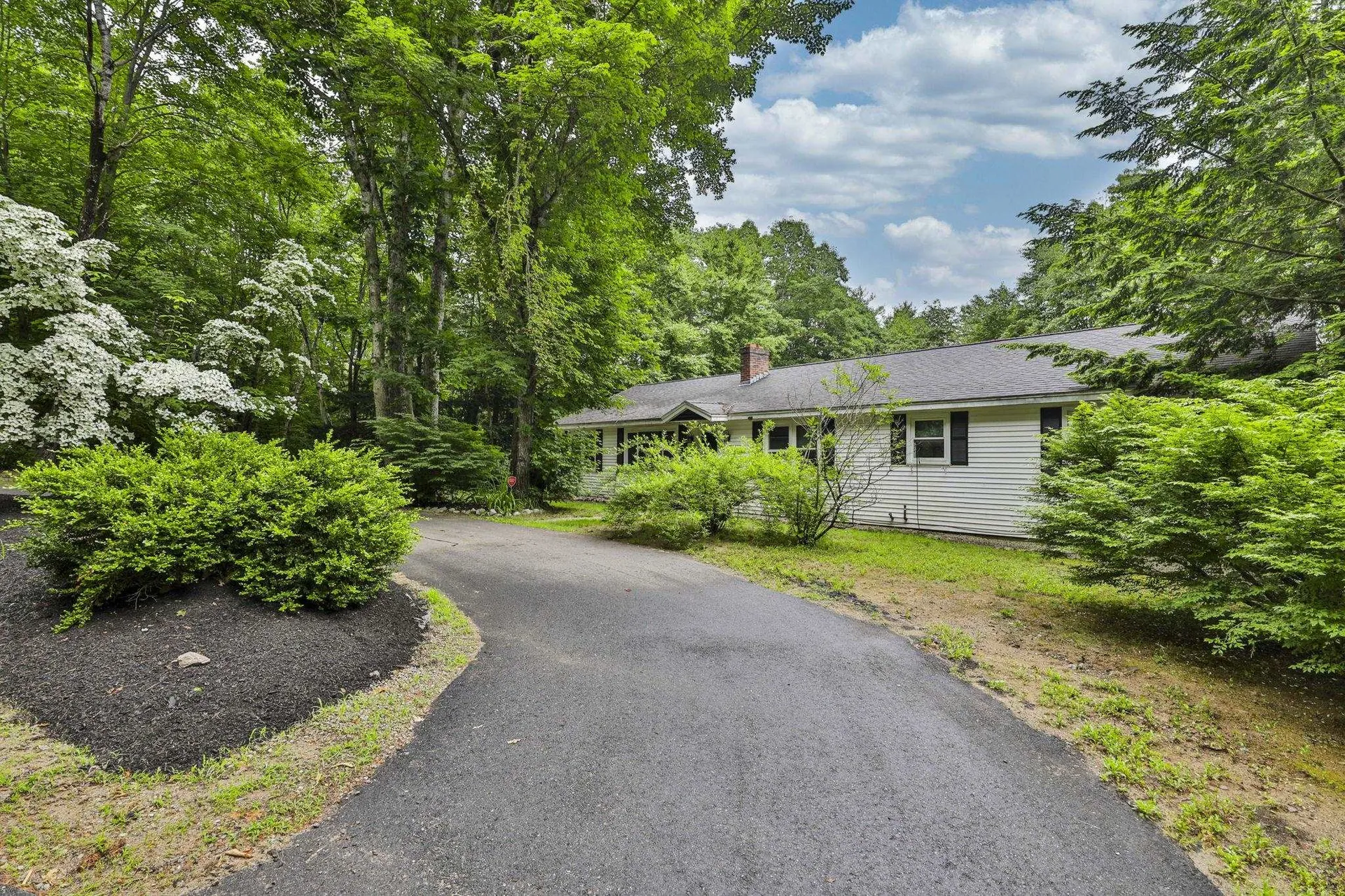 35 Highland Drive Chichester NH 03258