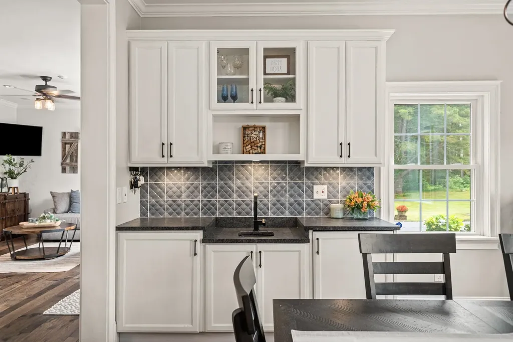 20 Brimmer Lane Hampton Falls NH 03844