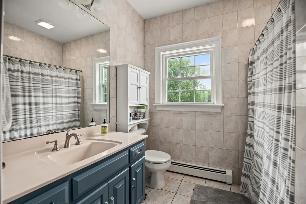 20 Brimmer Lane Hampton Falls NH 03844