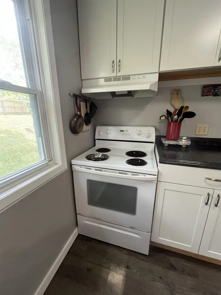 223 Sherwood Square Essex Junction VT 05452