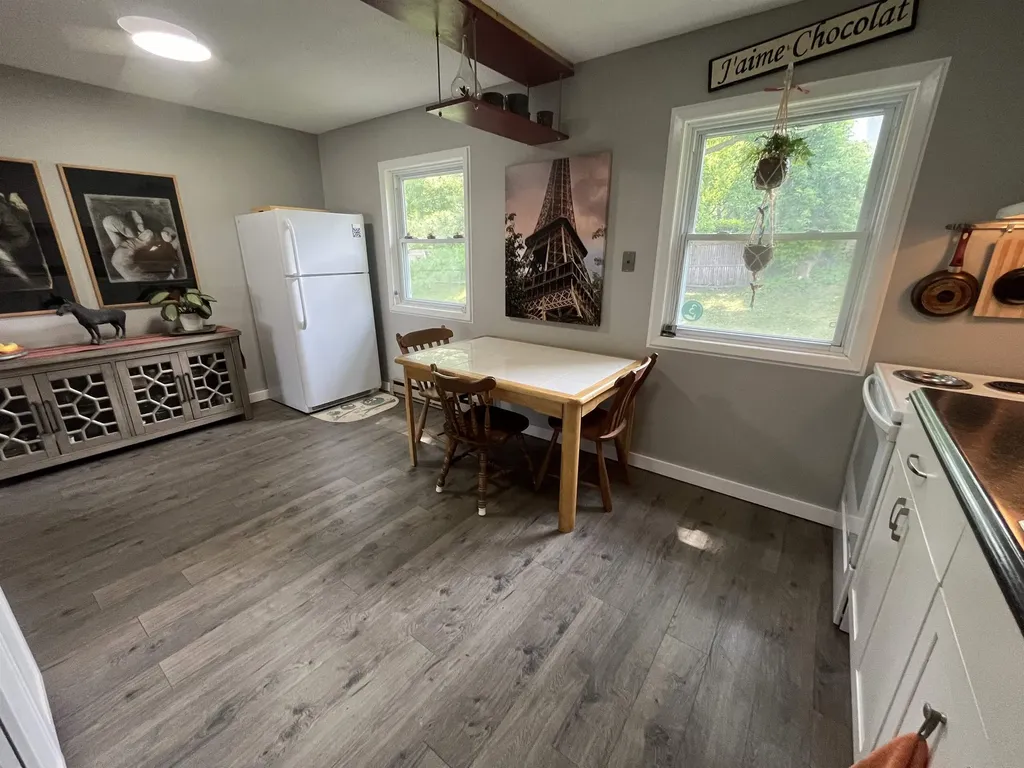 223 Sherwood Square Essex Junction VT 05452
