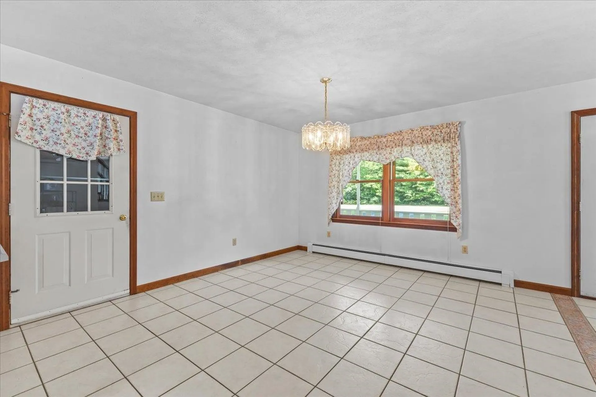 37 Deer Run Milton VT 05468