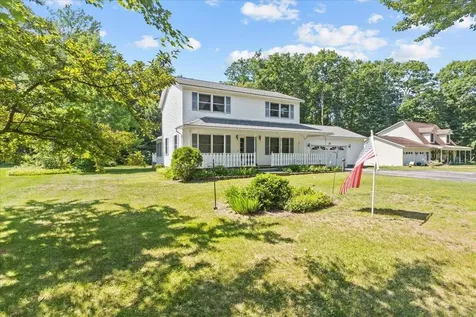 37 Deer Run Milton VT 05468