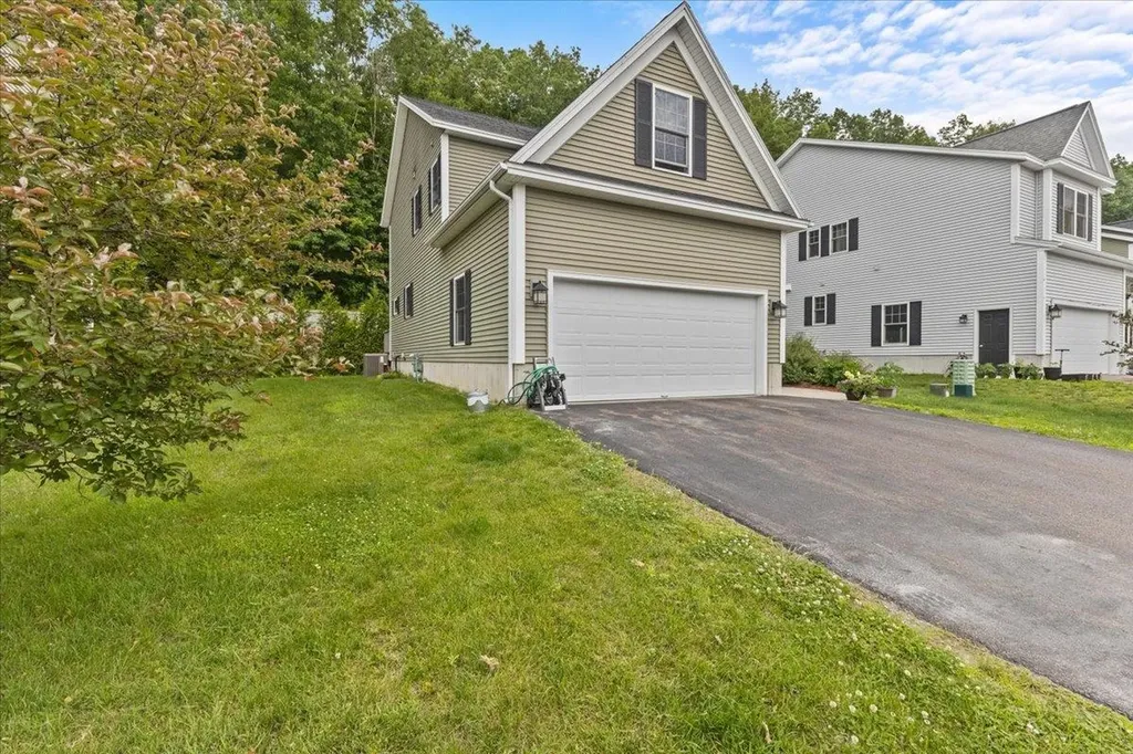 7 Arbor Terrace Essex VT 05452
