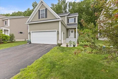 7 Arbor Terrace Essex VT 05452