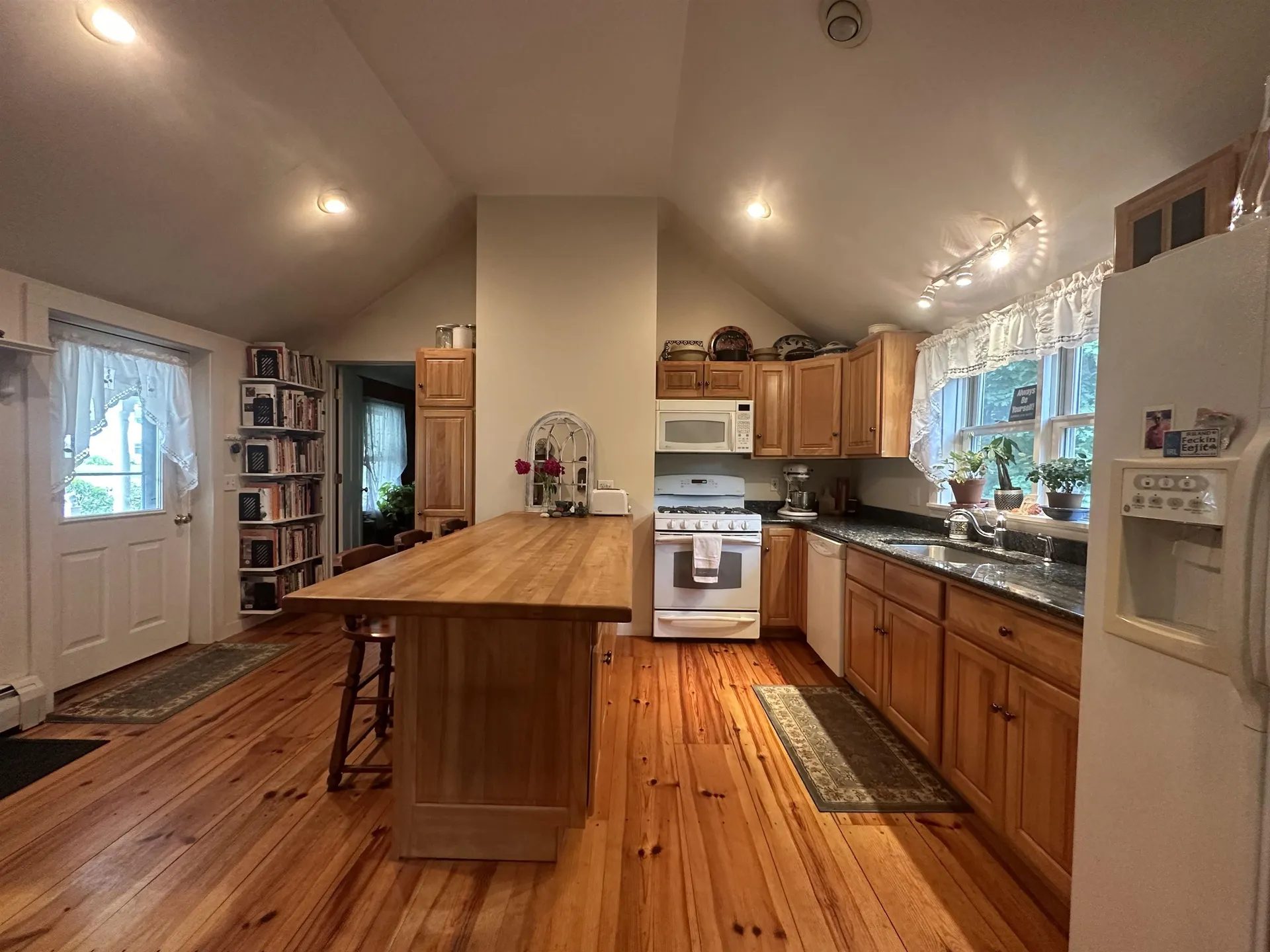 456 Grafton Road Townshend VT 05353
