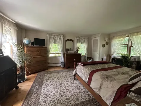 456 Grafton Road Townshend VT 05353