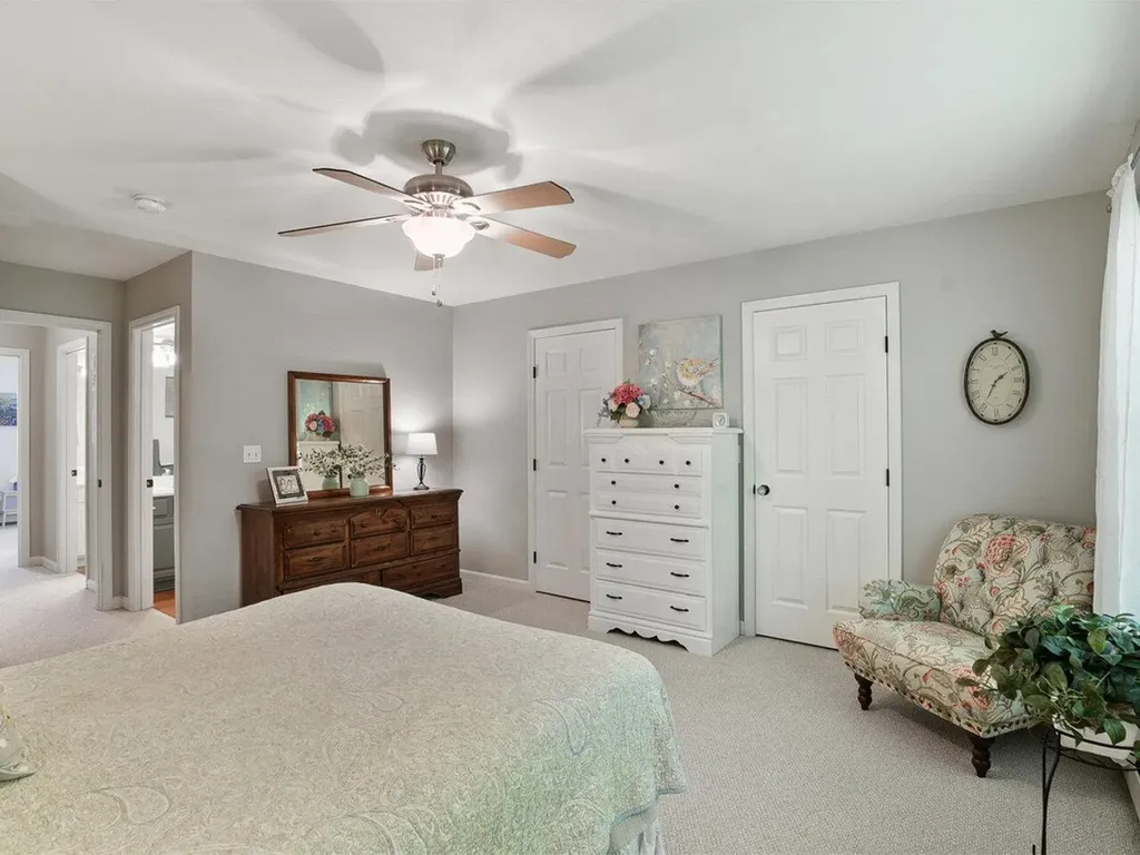 17 Pointe Drive Essex Junction VT 05452