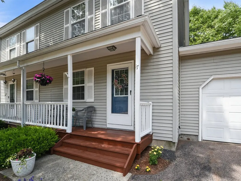 17 Pointe Drive Essex Junction VT 05452