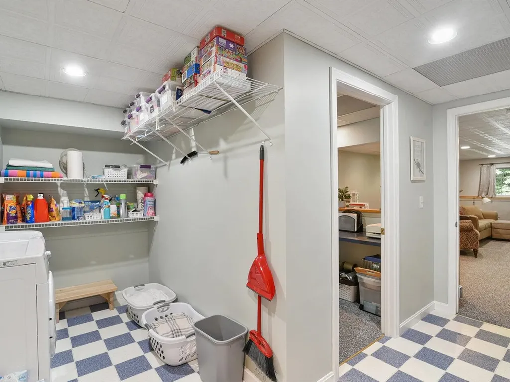 17 Pointe Drive Essex Junction VT 05452