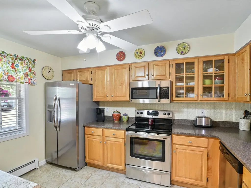 17 Pointe Drive Essex Junction VT 05452
