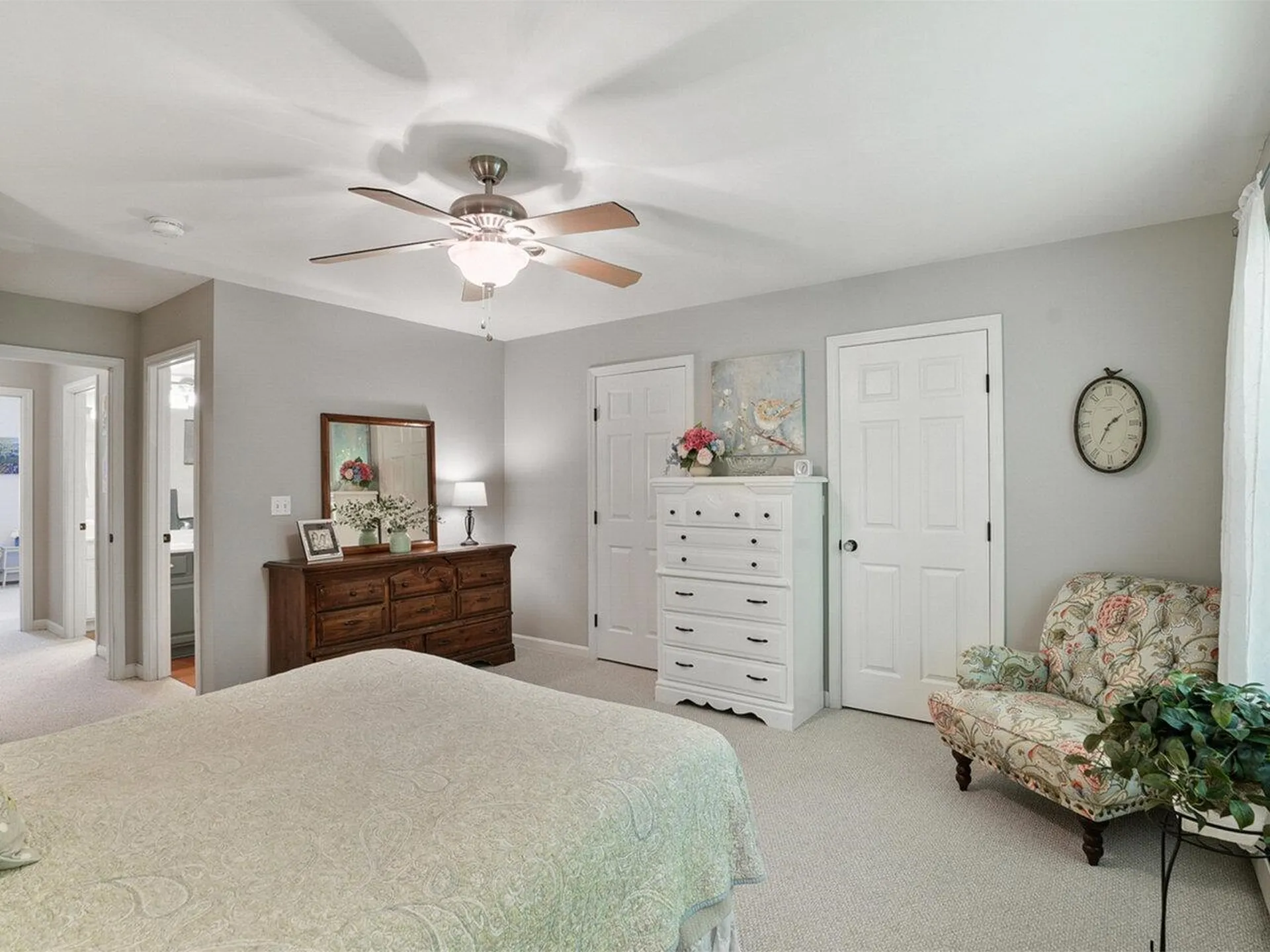 17 Pointe Drive Essex Junction VT 05452