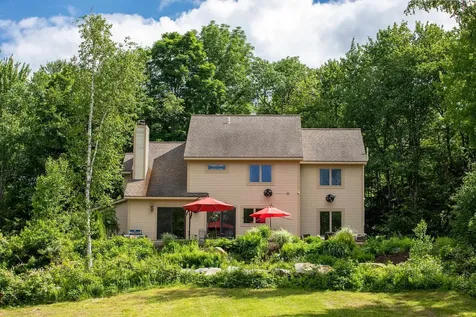 384 Adams Drive Londonderry VT 05148