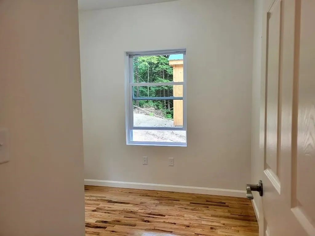 56 Huntington Drive Hillsborough NH 03244