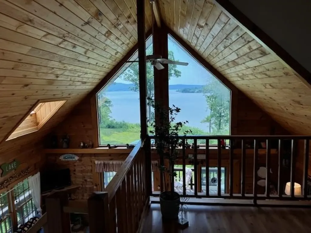 30 Chipmans Point Road Orwell VT 05760