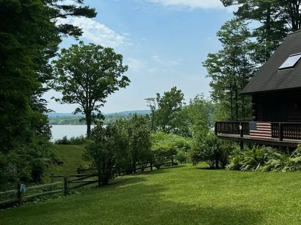 30 Chipmans Point Road Orwell VT 05760
