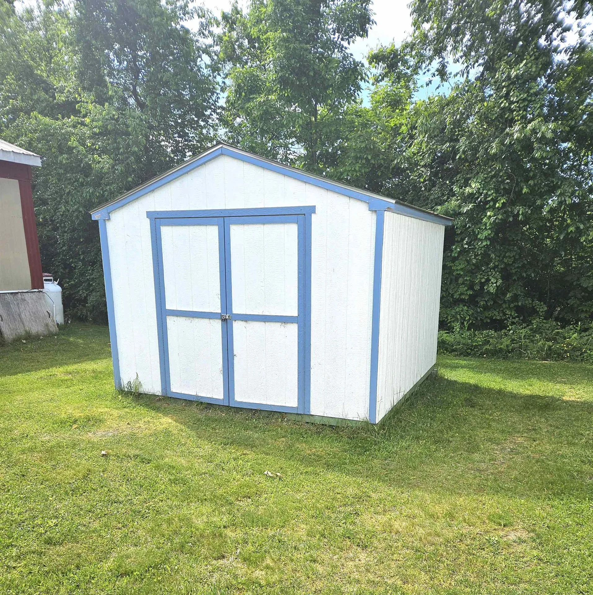 16 Madison Place Claremont NH 03743