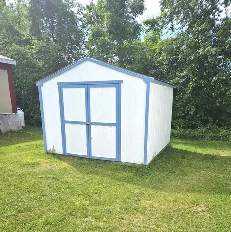 16 Madison Place Claremont NH 03743