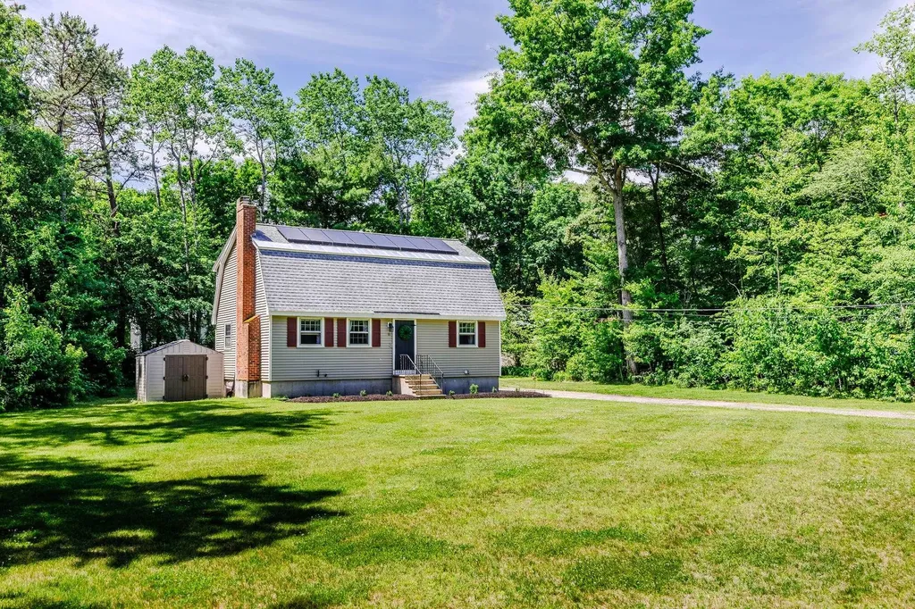 11 Hickory Drive Amherst NH 03031