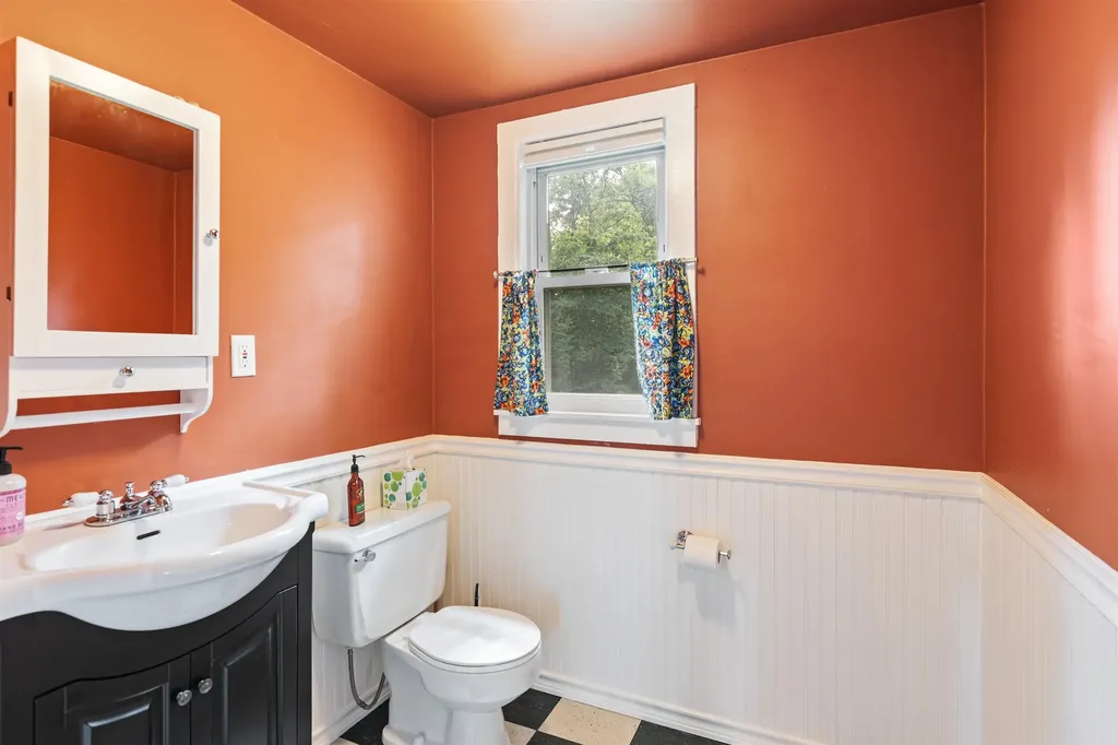11 Champlain Place Winooski VT 05404