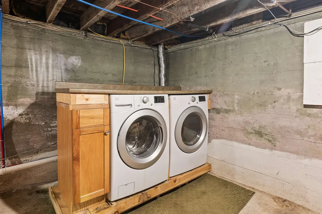 11 Champlain Place Winooski VT 05404