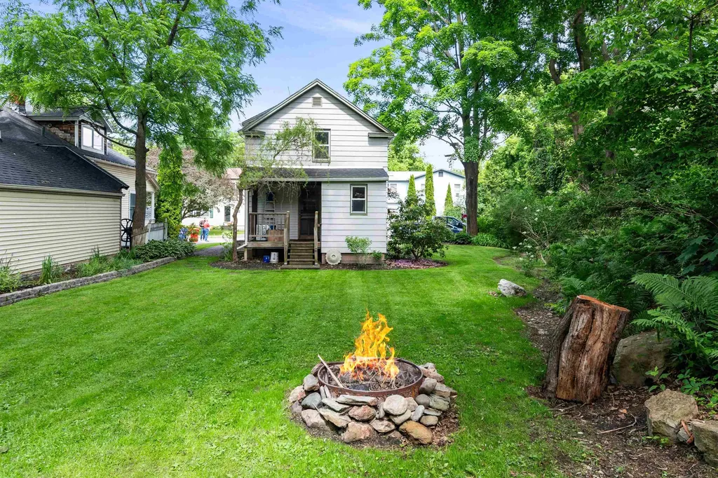 11 Champlain Place Winooski VT 05404