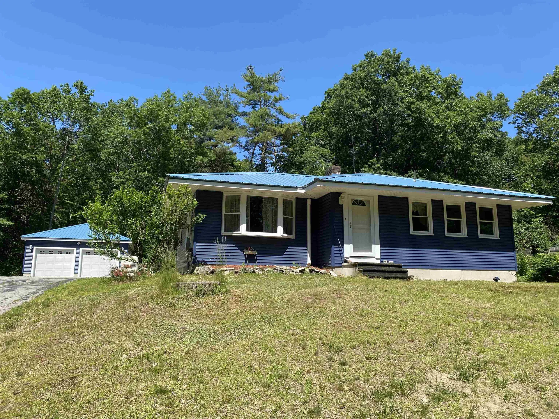 38 Old Derry Road Londonderry NH 03053