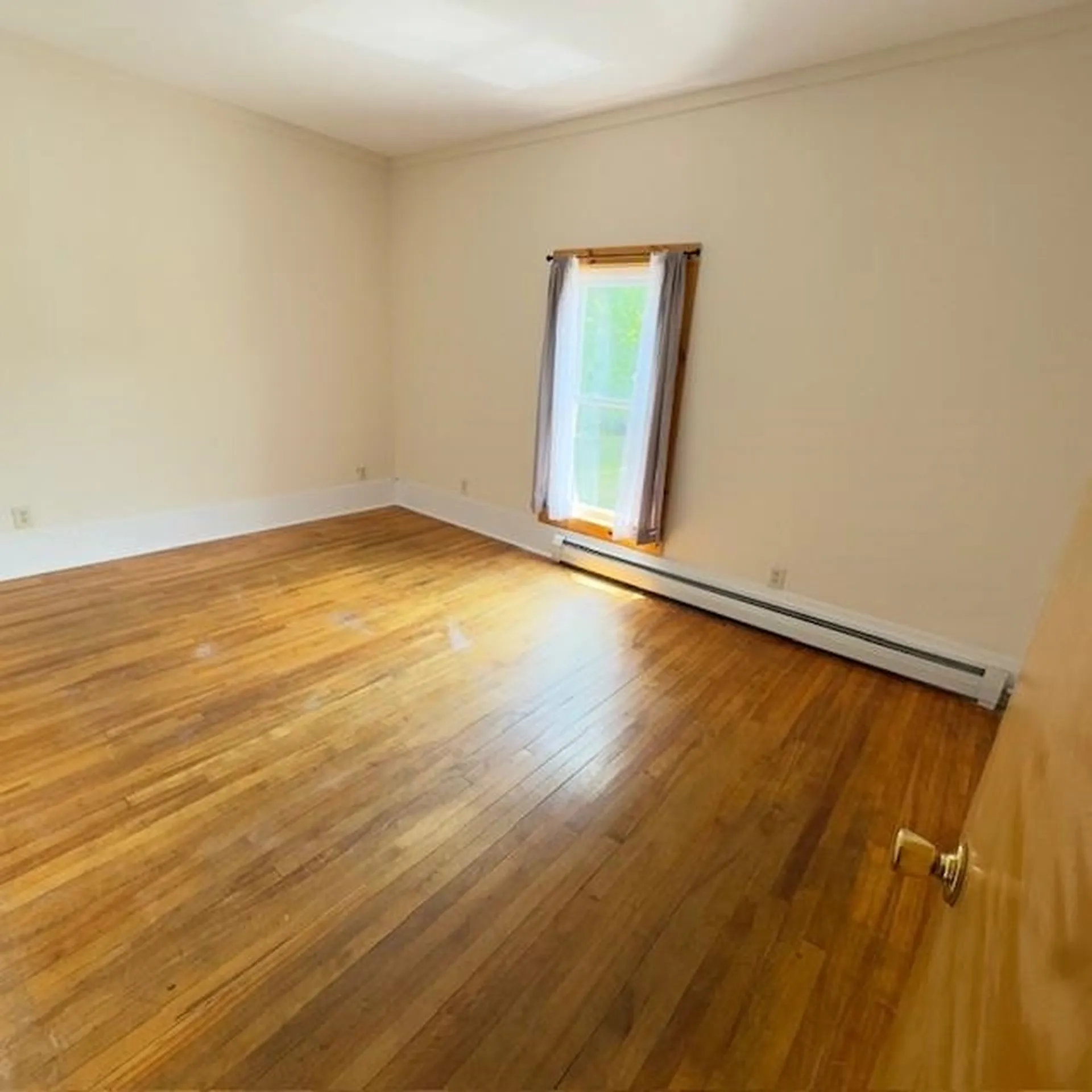 25 Glen Road Gorham NH 03581