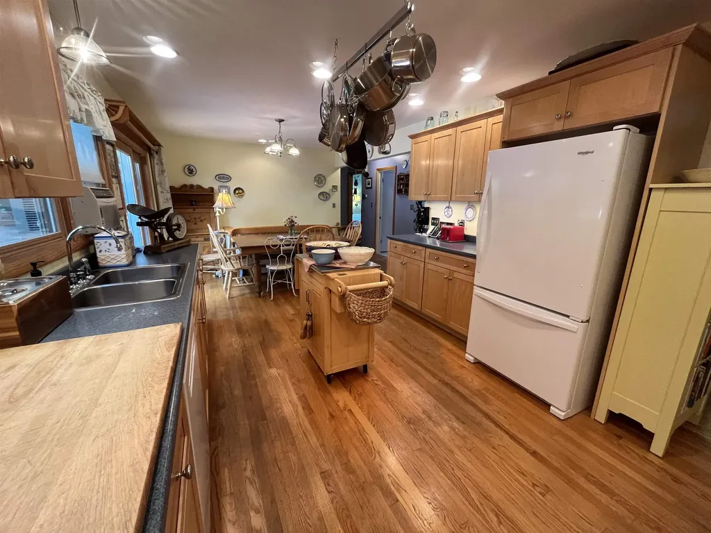 29 Foster Road Essex VT 05452