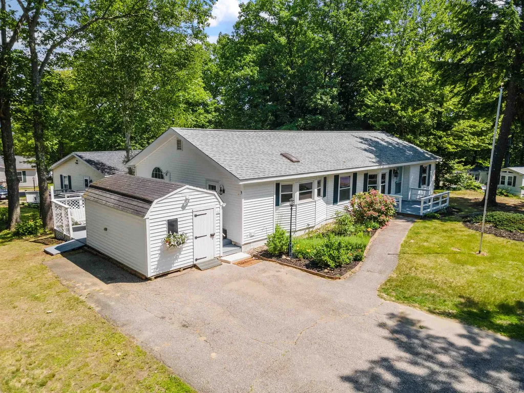 142 Randlett Drive Laconia NH 03246