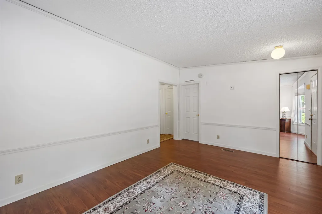 142 Randlett Drive Laconia NH 03246