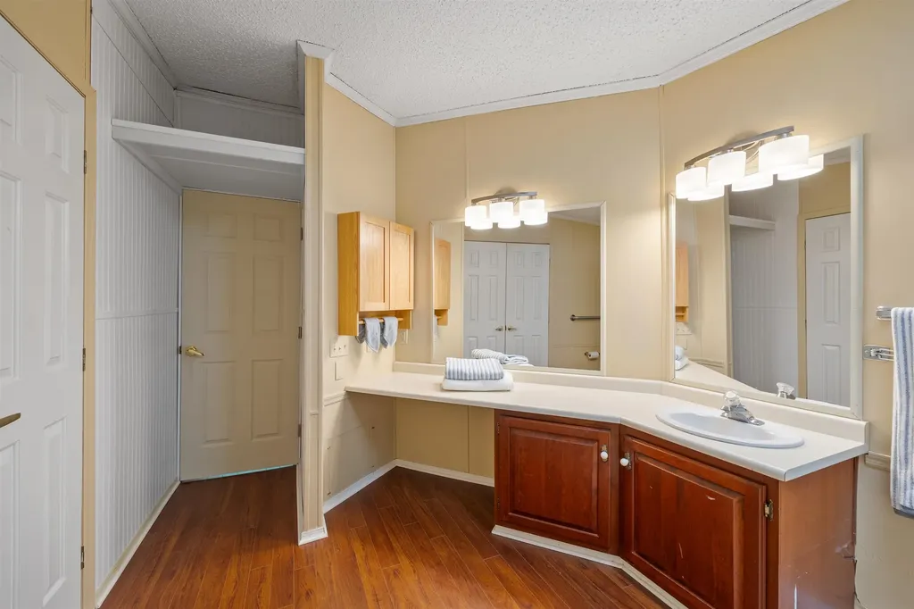 142 Randlett Drive Laconia NH 03246