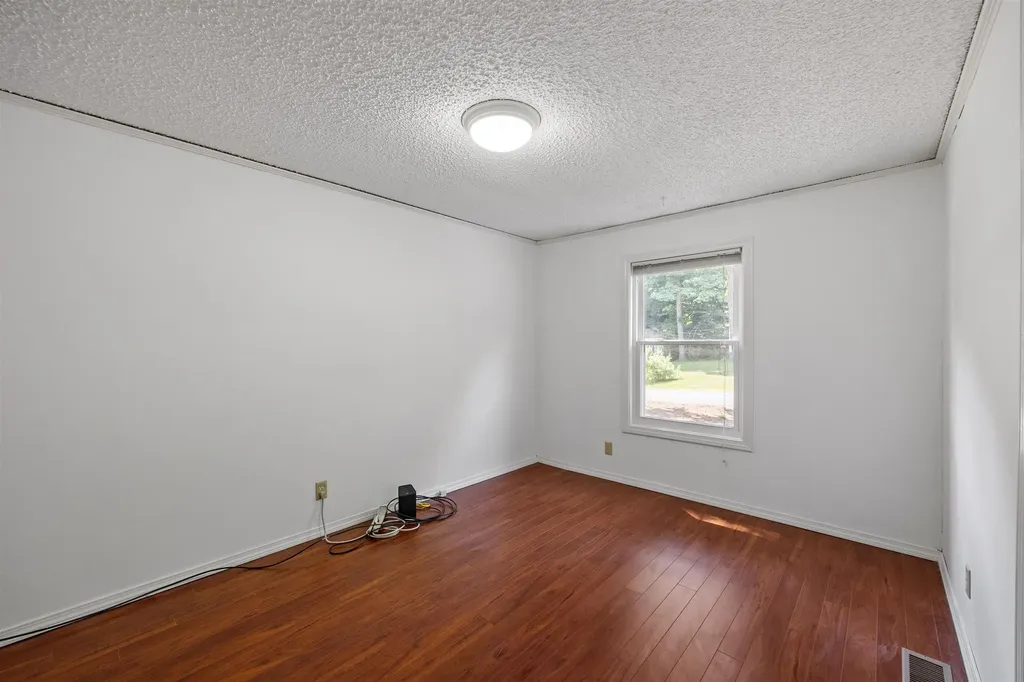 142 Randlett Drive Laconia NH 03246