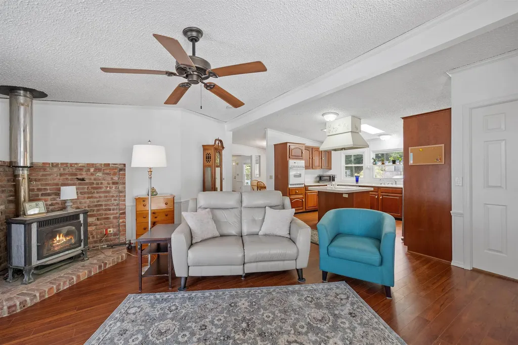 142 Randlett Drive Laconia NH 03246