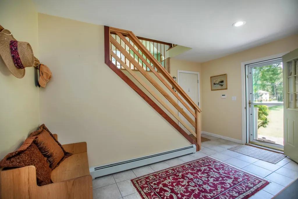 64 Gale Road Hampton NH 03842