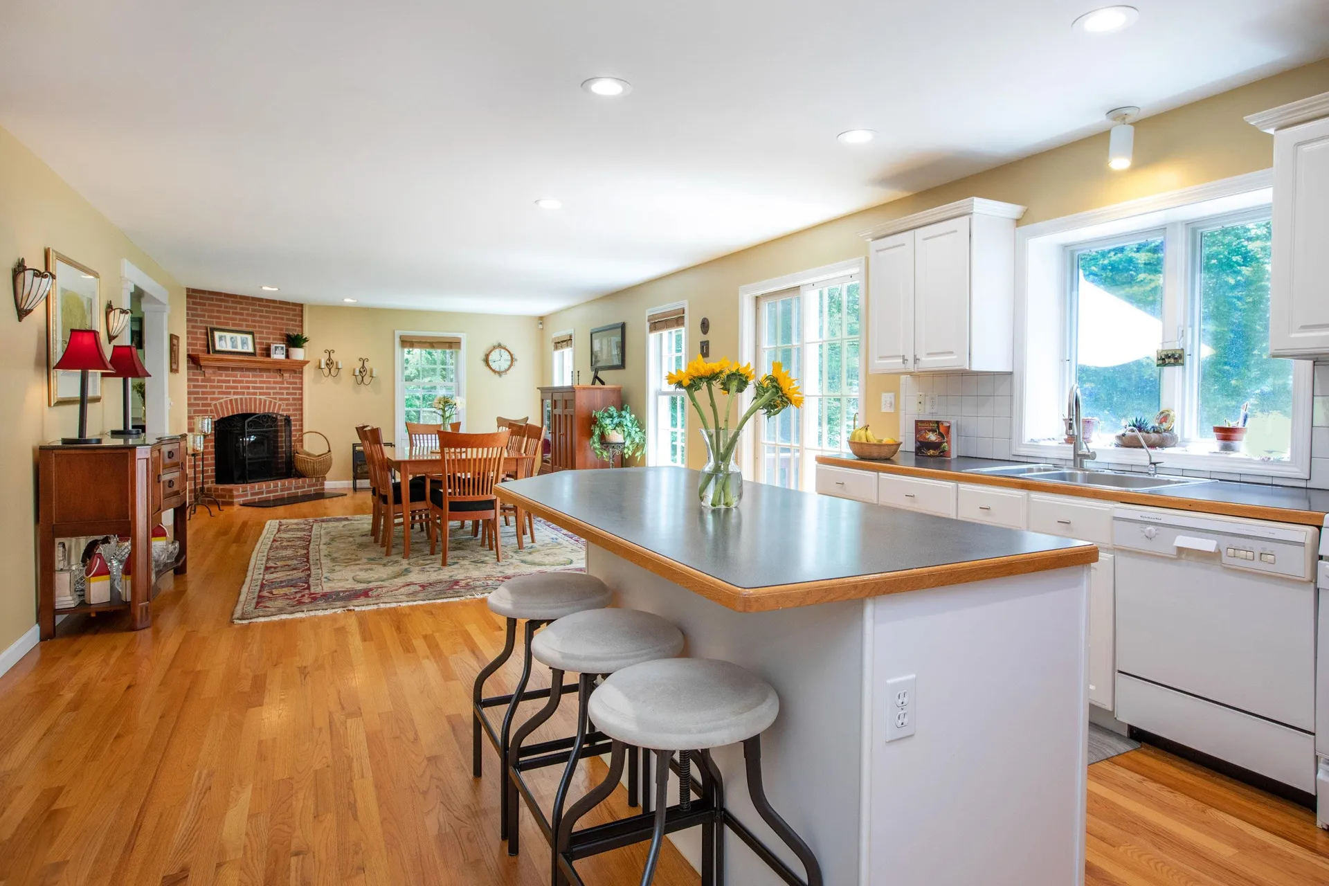 64 Gale Road Hampton NH 03842
