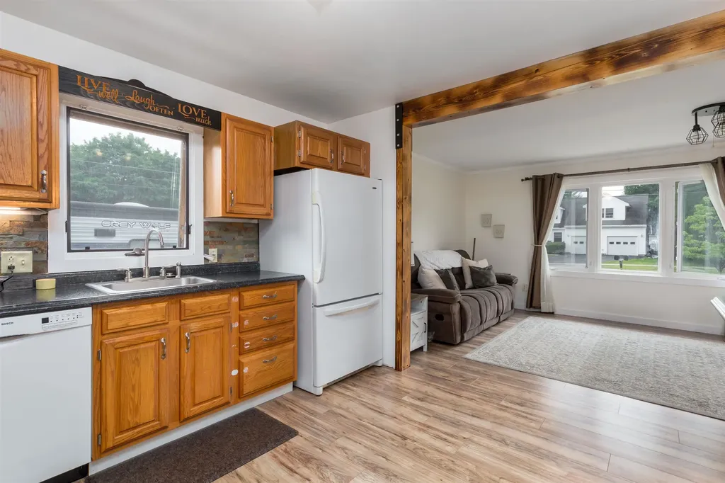 173 Sand Hill Road Essex VT 05452