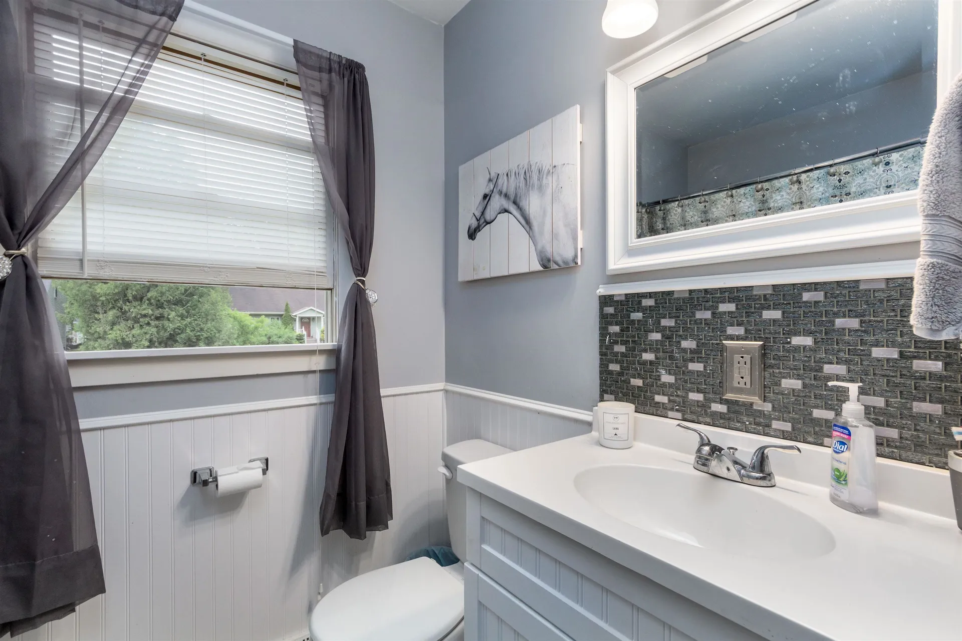 173 Sand Hill Road Essex VT 05452
