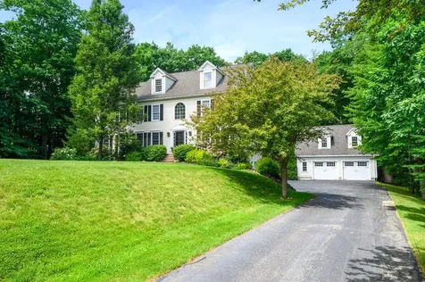 12 Blackford Drive Exeter NH 03833