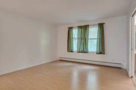 35 Regency Court Rochester NH 03867