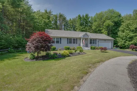 35 Regency Court Rochester NH 03867