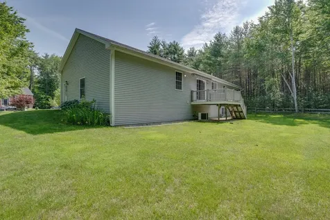 35 Regency Court Rochester NH 03867
