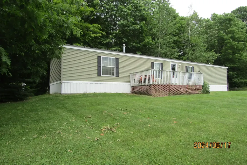1160 Leighton Hill Road Newbury VT 05051