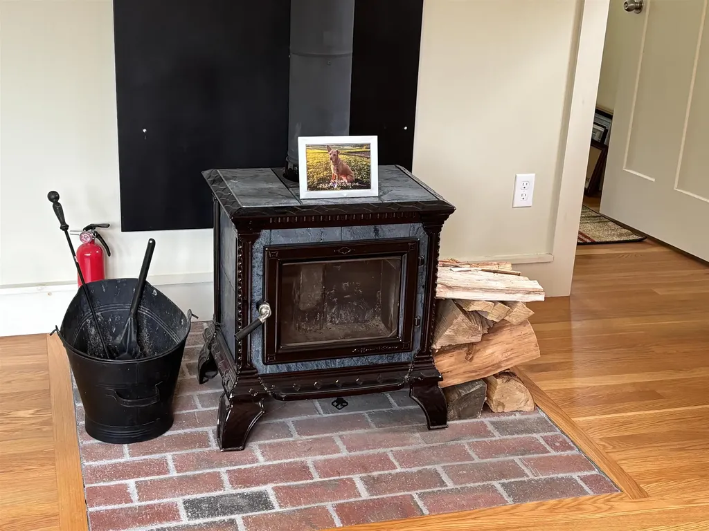 59 Audy Lane Morristown VT 05661