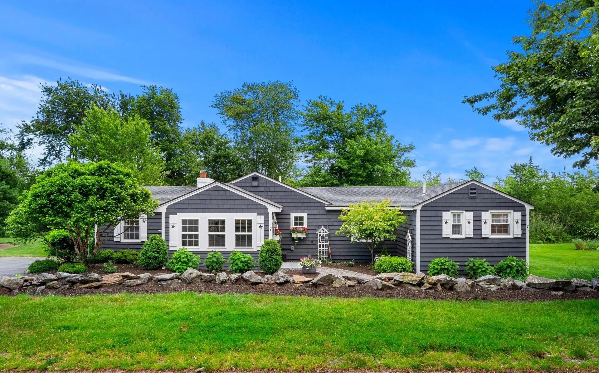 7 Seaview Avenue Hampton NH 03842