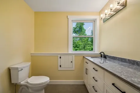 272 Bicknell Hill Road Tunbridge VT 05077