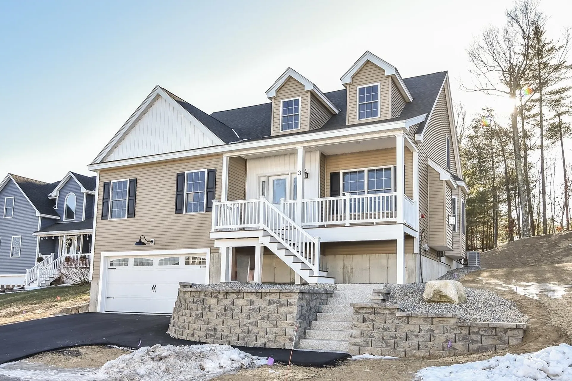 3 Bent Grass Circle Kingston NH 03848