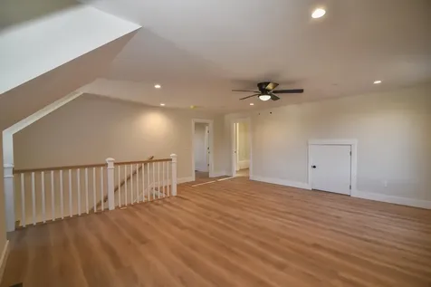 3 Bent Grass Circle Kingston NH 03848